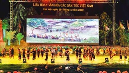 Đêm hội tôn vinh văn hóa các dân tộc Việt Nam